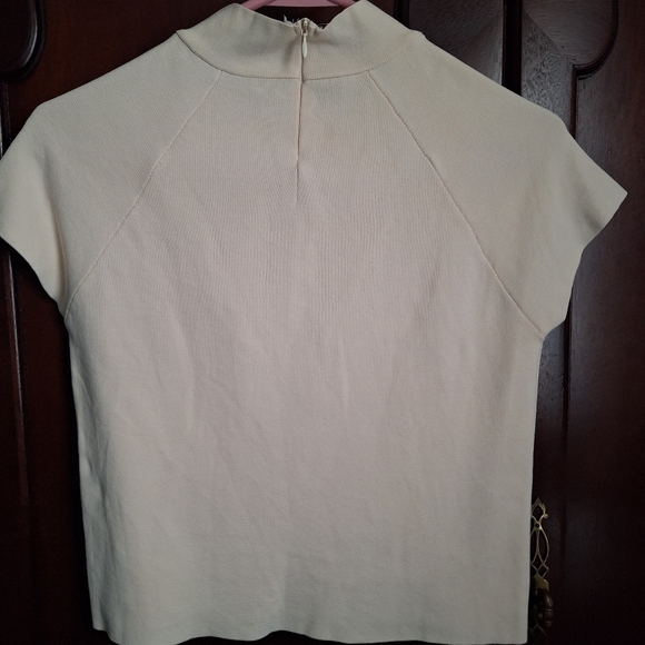 Zara Lot Of 2 Women's Tops Blue Cut Out and Cream Mockneck - Picture 6 of 7